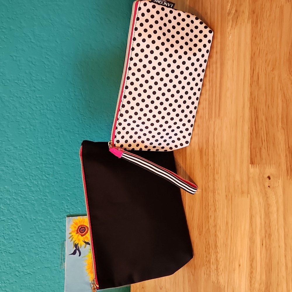 Lancome Black/Hot Pink/White Make-Up Bags Set Of Two‎
